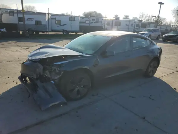 5YJ3E1EA6PF658634 2023 TESLA MODEL 3 - Image 1