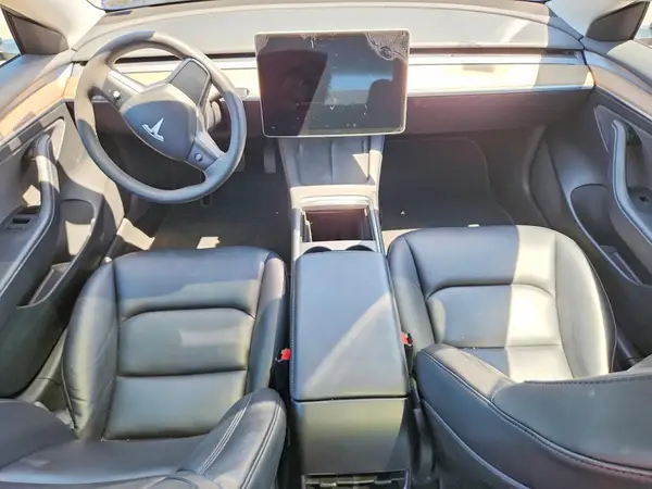 5YJ3E1EA6PF658651 2023 TESLA MODEL 3 - Image 8
