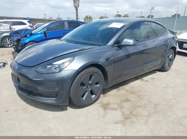5YJ3E1EA6PF658682 2023 TESLA MODEL 3 - Image 2