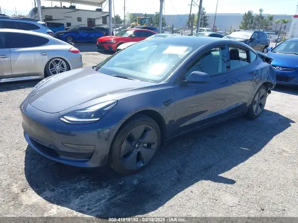 5YJ3E1EA6PF659914 2023 TESLA MODEL 3 - Image 2