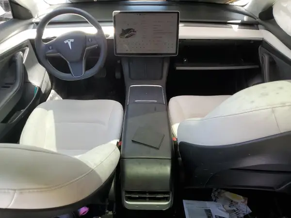 5YJ3E1EA6PF663381 2023 TESLA MODEL 3 - Image 8