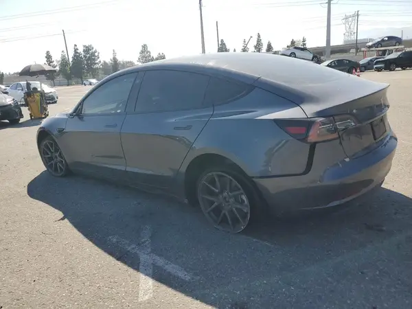 5YJ3E1EA6PF665079 2023 TESLA MODEL 3 - Image 2