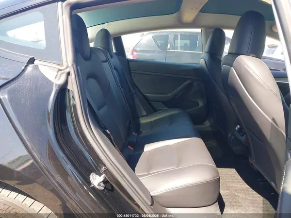 5YJ3E1EA6PF667978 2023 TESLA MODEL 3 - Image 8