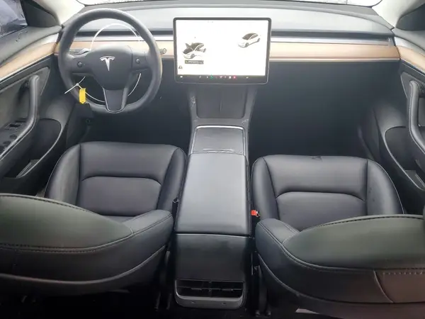 5YJ3E1EA6PF672193 2023 TESLA MODEL 3 - Image 8