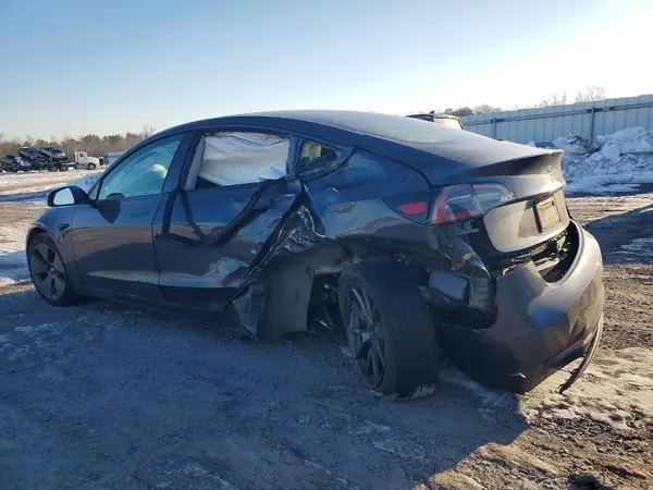 5YJ3E1EA6PF672825 2023 TESLA MODEL 3 - Image 2