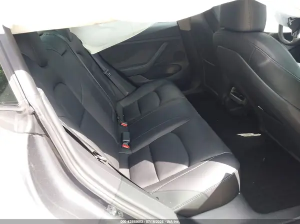 5YJ3E1EA6PF674848 2023 TESLA MODEL 3 - Image 8