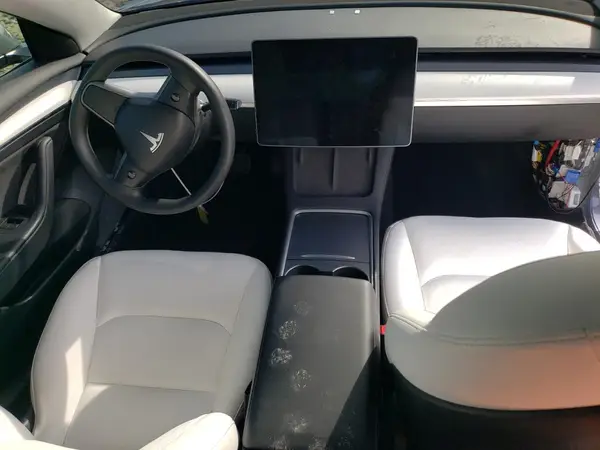 5YJ3E1EA6PF676468 2023 TESLA MODEL 3 - Image 8