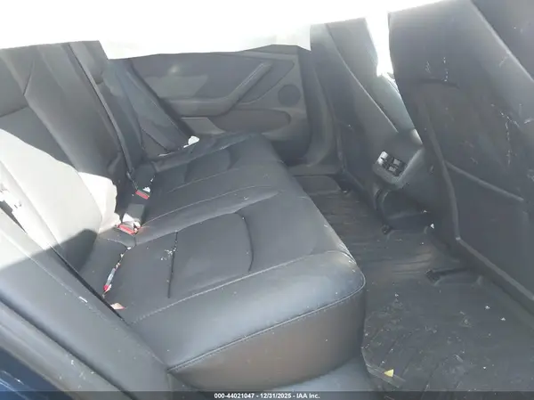 5YJ3E1EA6PF678754 2023 TESLA MODEL 3 - Image 8