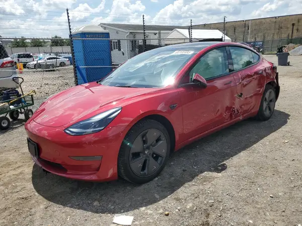 5YJ3E1EA6PF680116 2023 TESLA MODEL 3 - Image 1