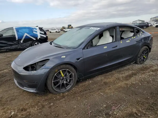 5YJ3E1EA6PF680472 2023 TESLA MODEL 3 - Image 1