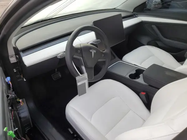 5YJ3E1EA6PF680472 2023 TESLA MODEL 3 - Image 8