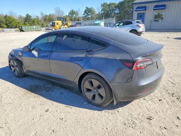 5YJ3E1EA6PF681301 2023 TESLA MODEL 3 - Image 2