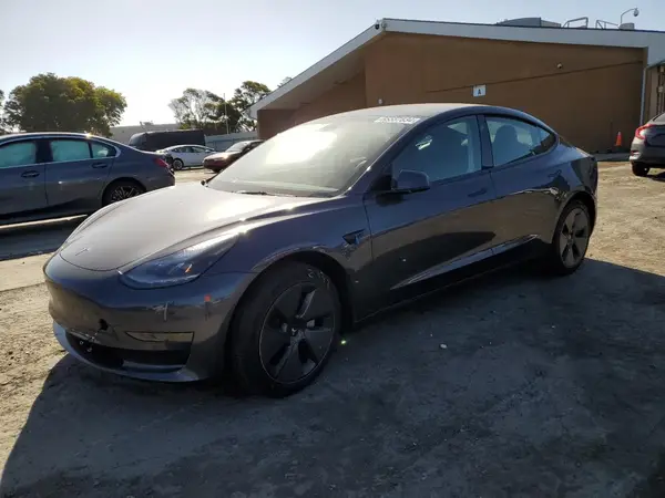 5YJ3E1EA6PF681833 2023 TESLA MODEL 3 - Image 1