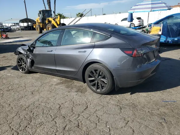 5YJ3E1EA6PF682495 2023 TESLA MODEL 3 - Image 2