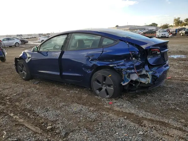 5YJ3E1EA6PF683579 2023 TESLA MODEL 3 - Image 2