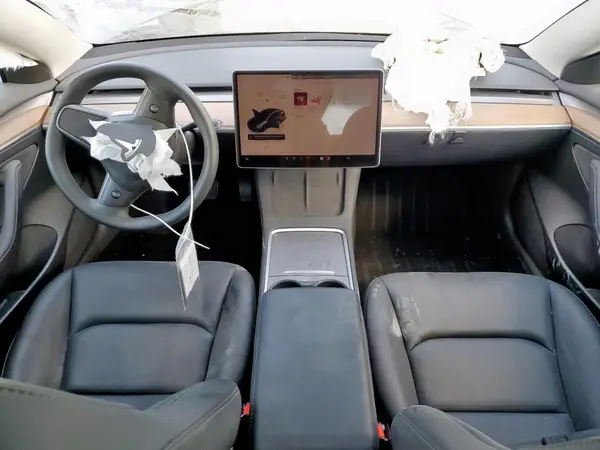 5YJ3E1EA6PF685607 2023 TESLA MODEL 3 - Image 8