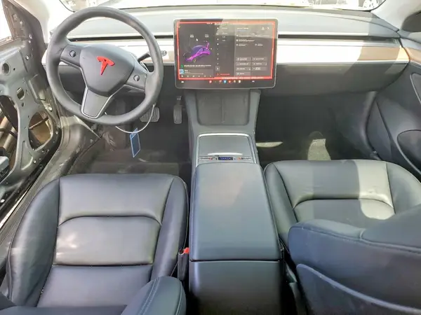 5YJ3E1EA6PF686384 2023 TESLA MODEL 3 - Image 8