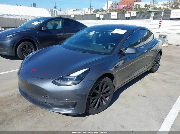 5YJ3E1EA6PF692010 2023 TESLA MODEL 3 - Image 2