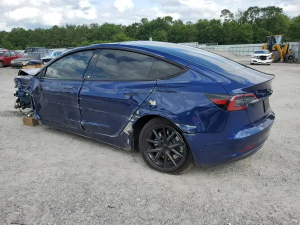 5YJ3E1EA6PF692248 2023 TESLA MODEL 3 - Image 2