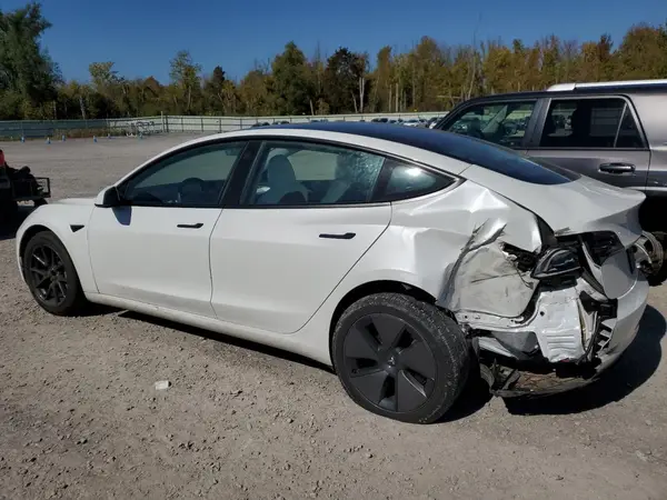 5YJ3E1EA6PF693240 2023 TESLA MODEL 3 - Image 2