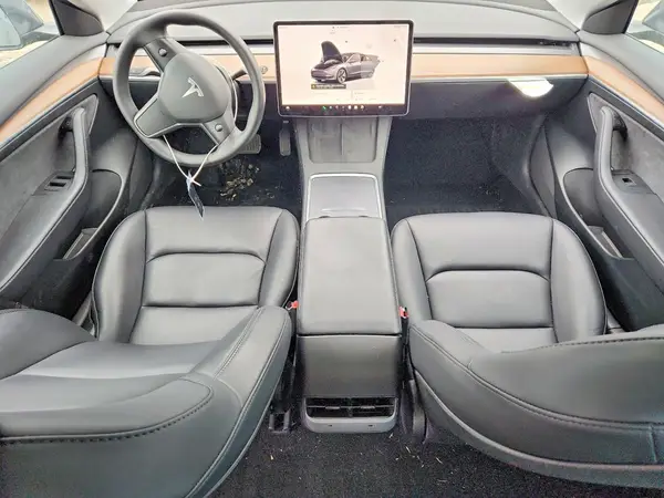 5YJ3E1EA6PF697661 2023 TESLA MODEL 3 - Image 8