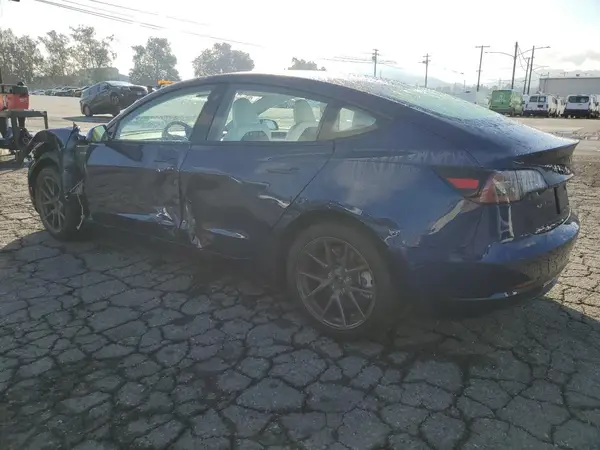 5YJ3E1EA6PF703703 2023 TESLA MODEL 3 - Image 2