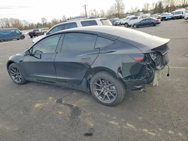 5YJ3E1EA6PF707394 2023 TESLA MODEL 3 - Image 2