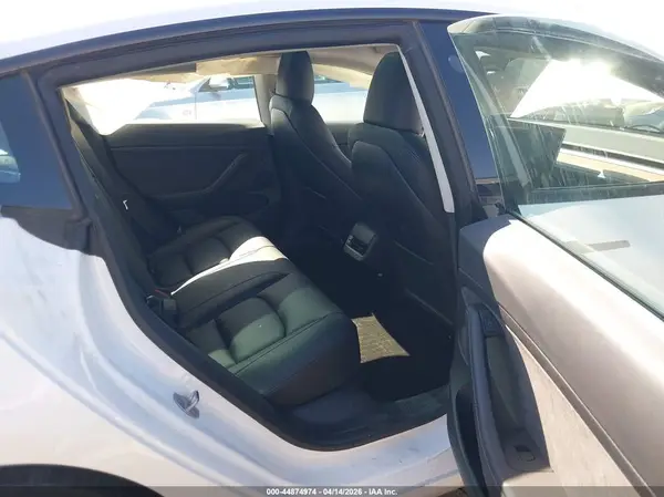 5YJ3E1EA6PF713311 2023 TESLA MODEL 3 - Image 8