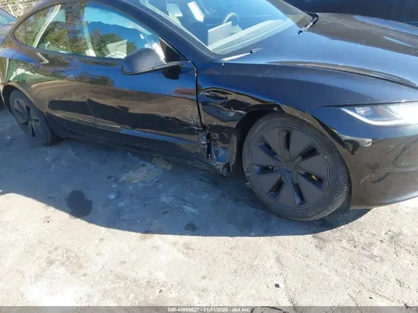 2024 TESLA MODEL 3 IAAI lot 43668627 auction photo 6