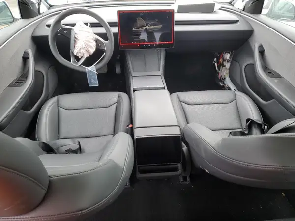 5YJ3E1EA6RF728300 2024 TESLA MODEL 3 - Image 8