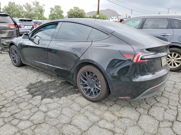 5YJ3E1EA6RF734629 2024 TESLA MODEL 3 - Image 2