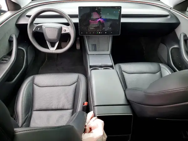 5YJ3E1EA6RF734629 2024 TESLA MODEL 3 - Image 8