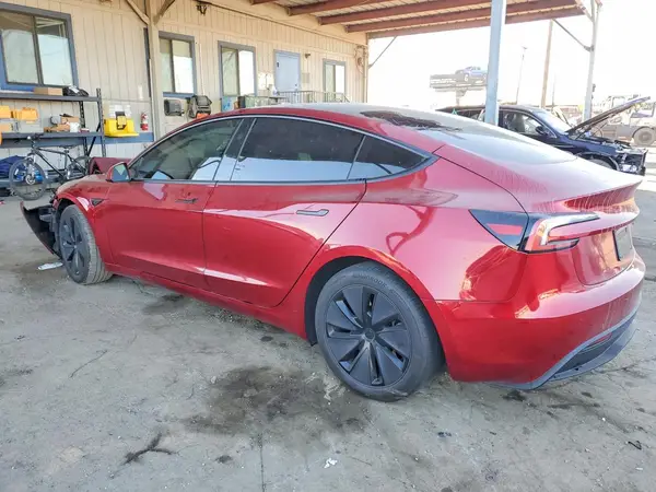 5YJ3E1EA6RF735392 2024 TESLA MODEL 3 - Image 2