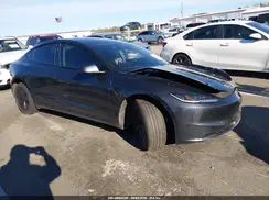 5YJ3E1EA6RF736171 2024 TESLA MODEL 3