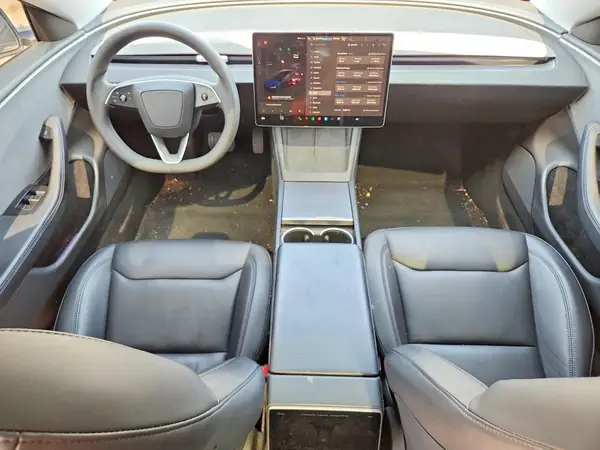 5YJ3E1EA6RF739989 2024 TESLA MODEL 3 - Image 8