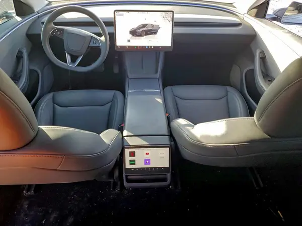 5YJ3E1EA6RF743122 2024 TESLA MODEL 3 - Image 8