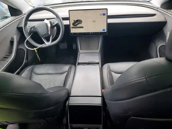 5YJ3E1EA6RF743878 2024 TESLA MODEL 3 - Image 8