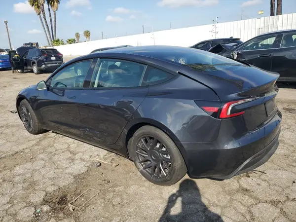 5YJ3E1EA6RF744142 2024 TESLA MODEL 3 - Image 2