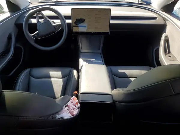 5YJ3E1EA6RF744206 2024 TESLA MODEL 3 - Image 8