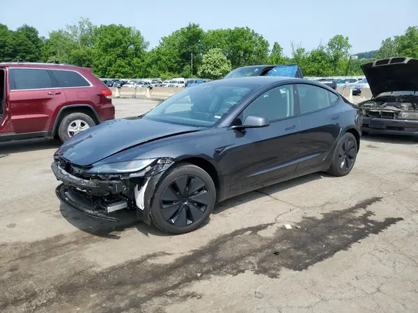 5YJ3E1EA6RF746635 2024 TESLA MODEL 3 - Image 1