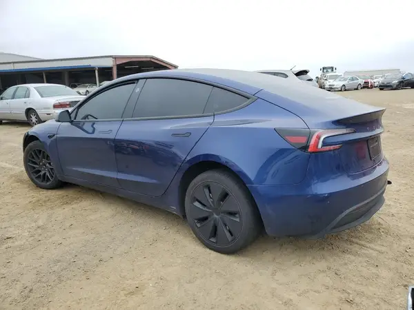 5YJ3E1EA6RF747056 2024 TESLA MODEL 3 - Image 2