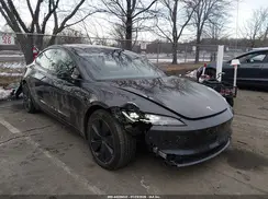 5YJ3E1EA6RF766576 2024 TESLA MODEL 3
