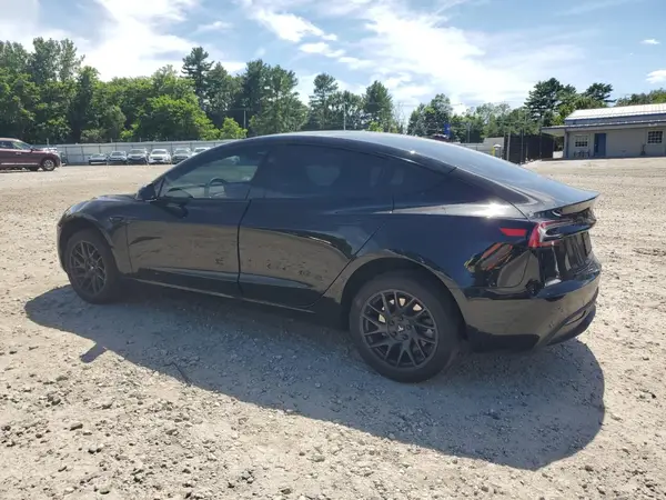 5YJ3E1EA6RF773883 2024 TESLA MODEL 3 - Image 2