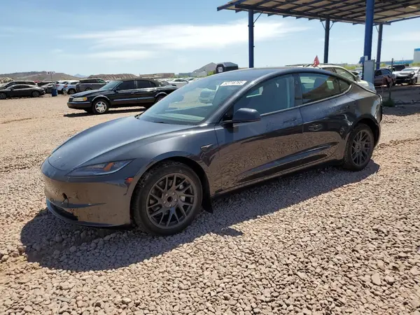 5YJ3E1EA6RF824377 2024 TESLA MODEL 3 - Image 1
