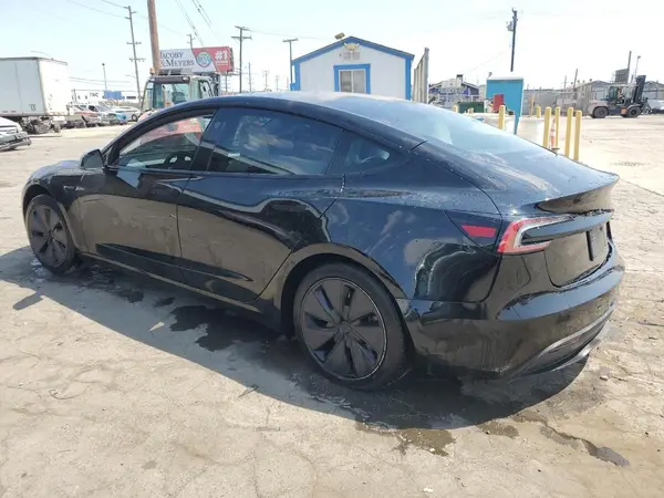 5YJ3E1EA6RF834066 2024 TESLA MODEL 3 - Image 2