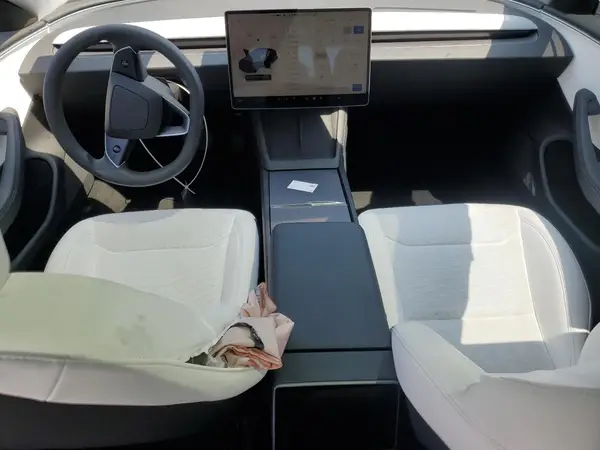 5YJ3E1EA6RF834066 2024 TESLA MODEL 3 - Image 8