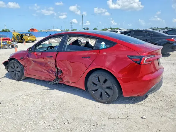 5YJ3E1EA6RF835427 2024 TESLA MODEL 3 - Image 2