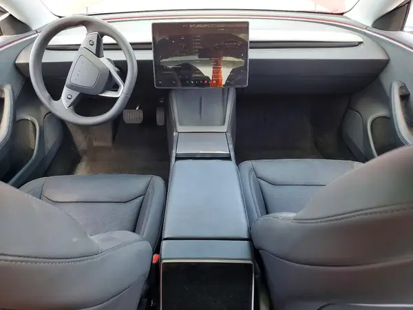 5YJ3E1EA6RF835427 2024 TESLA MODEL 3 - Image 8
