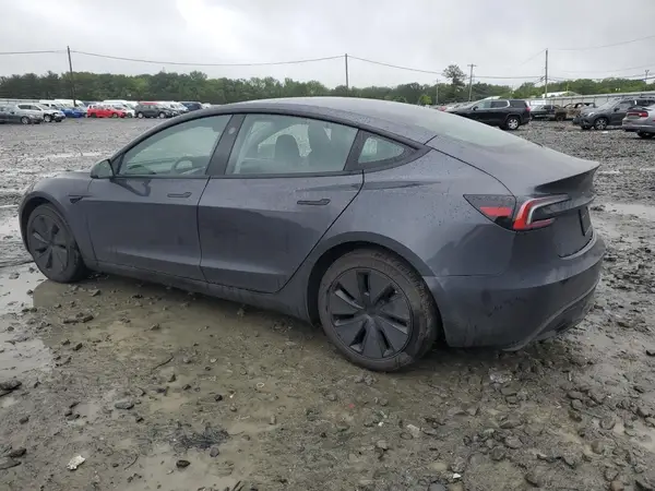 5YJ3E1EA6RF836173 2024 TESLA MODEL 3 - Image 2