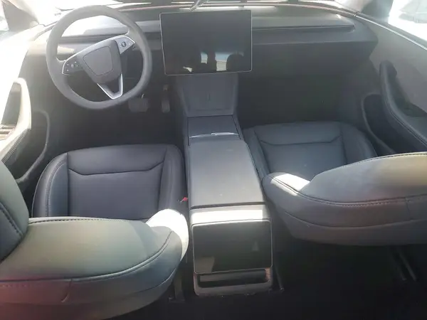 5YJ3E1EA6RF837002 2024 TESLA MODEL 3 - Image 8